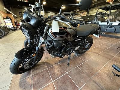 BOATZON | Kawasaki Z650RS ABS 2022