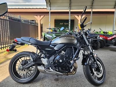 BOATZON | Kawasaki Z650RS ABS 2024