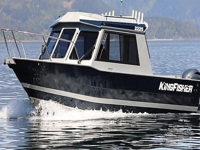 BOATZON | KingFisher 2225 Escape HT 2025