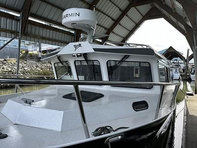 BOATZON | KingFisher 3425 GFX 2024