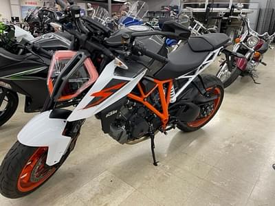 BOATZON | KTM 1290 Super Duke R 2018