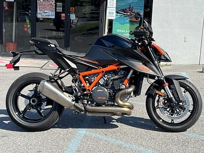 BOATZON | KTM 1290 Super Duke R 2021