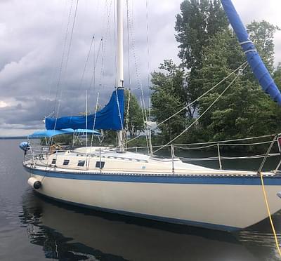 BOATZON | Lancer Sloop 36 1980