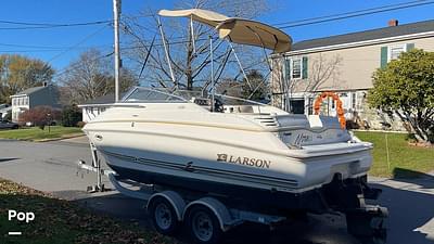 BOATZON | Larson 220 Cabrio