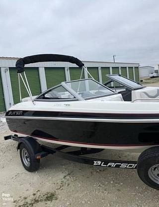 BOATZON | Larson LX 185S