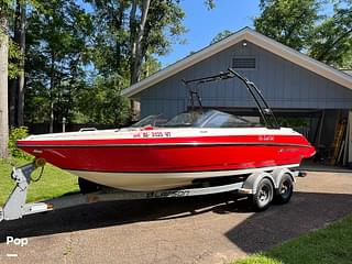 BOATZON | Larson LX 225s