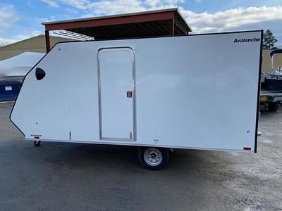 BOATZON | Lightning Trailers Avalanche LTA813SAE 2023