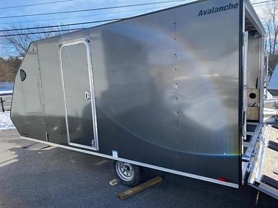 BOATZON | Lightning Trailers Avalanche LTA813SAE 2023