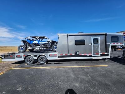 BOATZON | Logan Coach Sports Hauler 14x14 Wall 16 2023