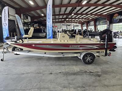 BOATZON | Lowe Boats 20 Bay 2018