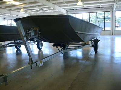 BOATZON | Lowe Boats L1652MT Jon 2022