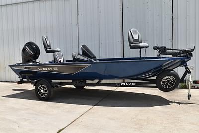 BOATZON | Lowe Boats Stinger 175C 2025