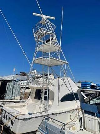 BOATZON | Luhrs 35 Convertible 2004