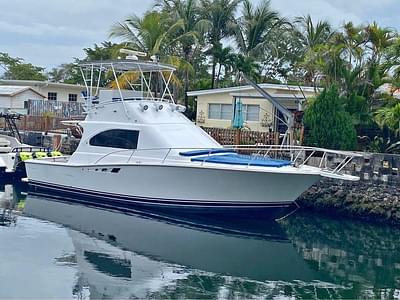 BOATZON | Luhrs 350 Tournament 1993