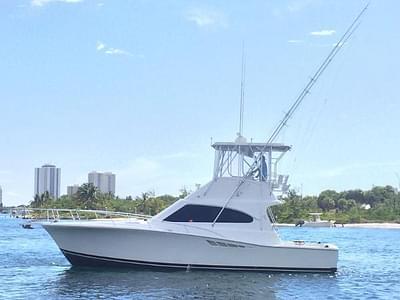 BOATZON | Luhrs Convertible 2001