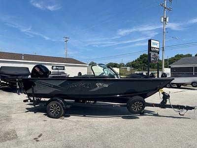 BOATZON | Lund 1875 Crossover XS 2025 BOATZON | Lund 1875 Crossover XS 2025