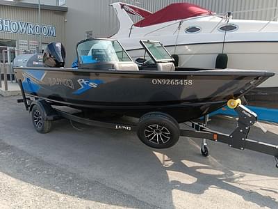 BOATZON | Lund 1875 Crossover XS Sport 2025