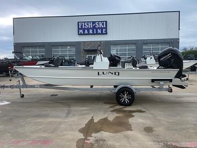 BOATZON | Lund 2070 Predator CC 2024