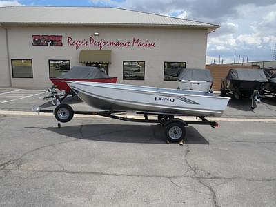 BOATZON | Lund WC14 Tiller 2025 BOATZON | Lund WC14 Tiller 2025