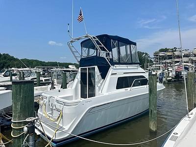 BOATZON | Mainship 31 Sedan Bridge 1996