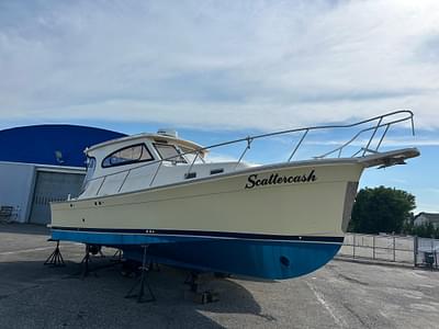 BOATZON | Mainship Pilot 30II Sedan 2004