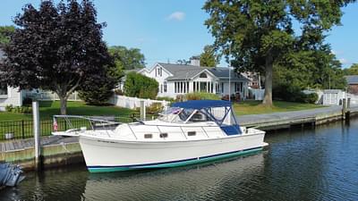 BOATZON | Mainship Pilot 30II Sedan 2005