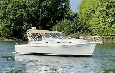 BOATZON | Mainship Pilot 34 Sedan 2001