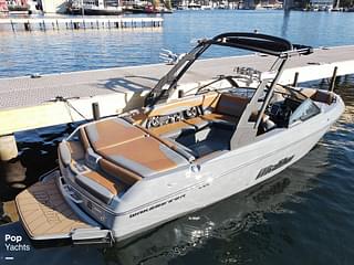 BOATZON | Malibu 22 LSV Wakesetter