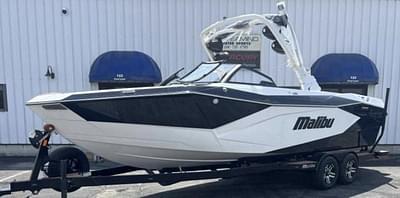 BOATZON | 2023 Malibu 26 LSV