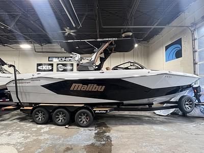 BOATZON | Malibu 26 LSV 2025