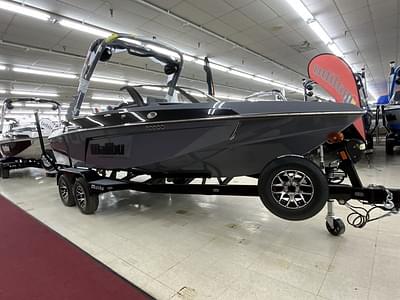 BOATZON | Malibu Boats 20 VTX 2023