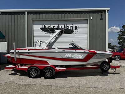 BOATZON | Malibu Boats 21 LX 2022