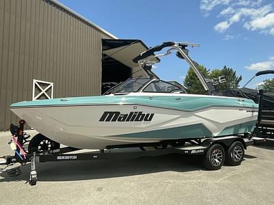 BOATZON | Malibu Boats 22 LSV 2024