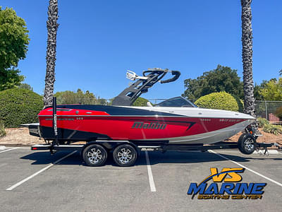 BOATZON | Malibu Boats 23 LSV 2017