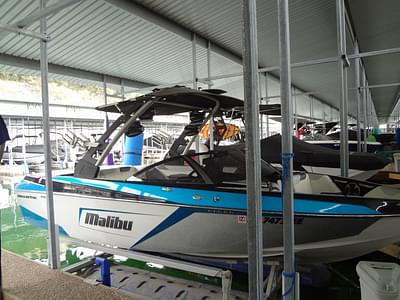 BOATZON | Malibu Boats 23 LSV 2018