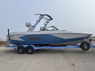 BOATZON | Malibu Boats 23 LSV 2024