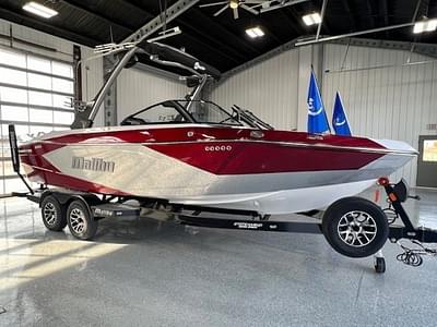 BOATZON | Malibu Boats 23 LSV 2024