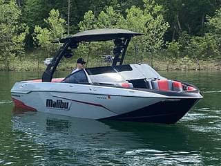 BOATZON | Malibu Boats 25 LSV 2019