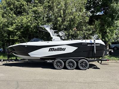 BOATZON | Malibu Boats 26 LSV 2024