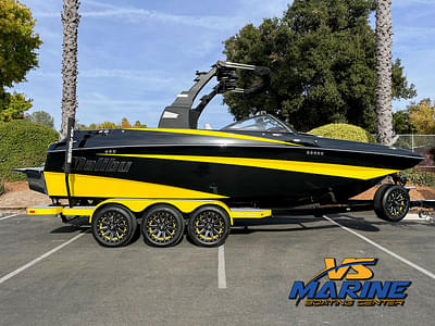BOATZON | Malibu Boats M235 2016