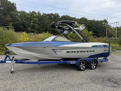 BOATZON | Malibu Boats Wakesetter 23 LSV 2014