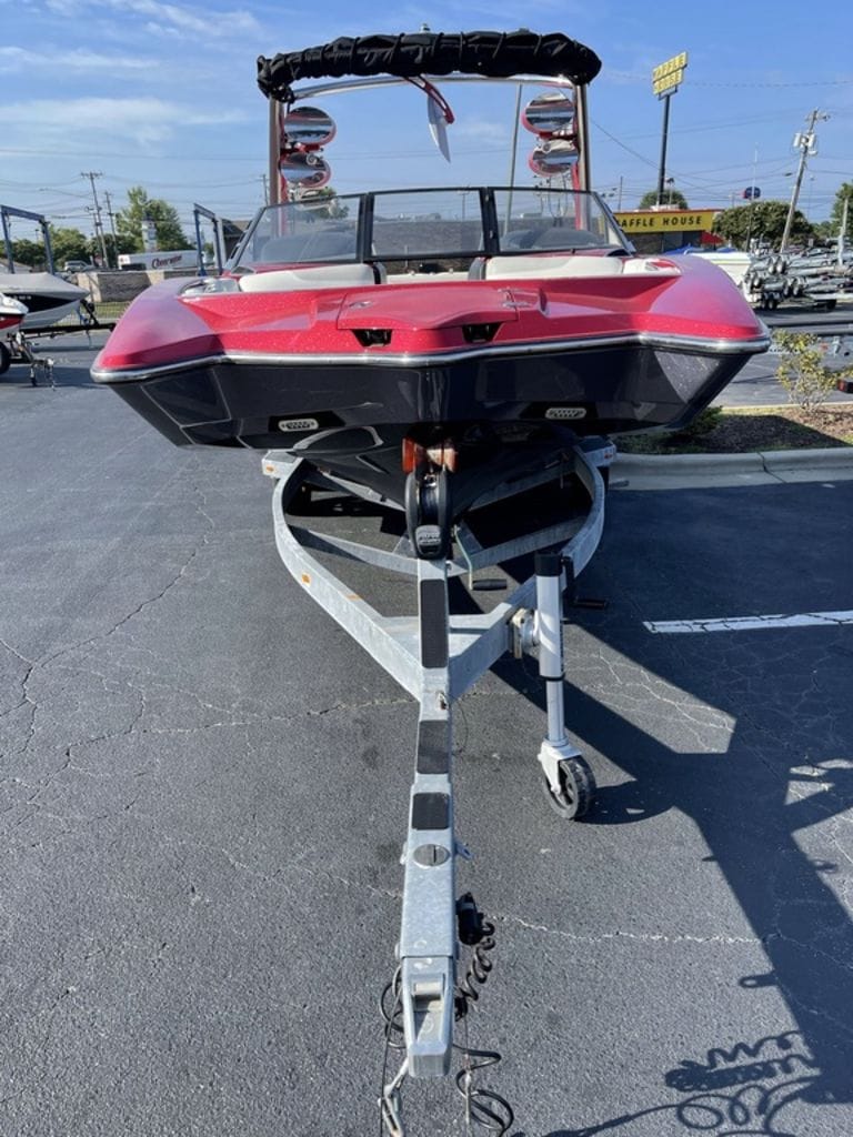 Used Malibu Boats Wakesetter 24 MXZ 2013 for sale in mooresville