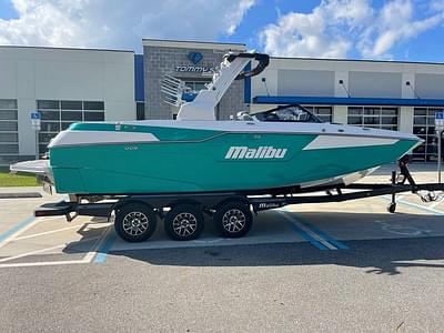 BOATZON | Malibu M240