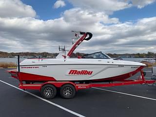 BOATZON | Malibu Wakesetter 22 LSV 2022