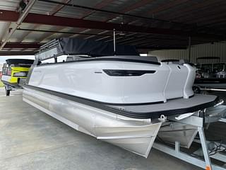 BOATZON | 2024 Manitou 22 CRUISE FLFHRF STEALTH