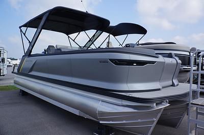 BOATZON | Manitou Explore 24 Max Navigator W Trifold Bench 2024 BOATZON | Manitou Explore 24 Max Navigator W Trifold Bench 2024