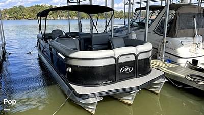 BOATZON | Manitou Oasis 25 SHP RF