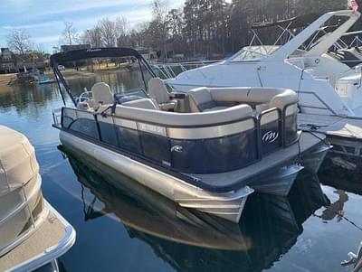 BOATZON | Manitou Oasis 25 SL VP Tritoon 2021