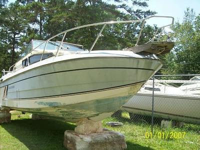 BOATZON | Marathon 2500 Sport Cruiser Mercruiser 57 1987