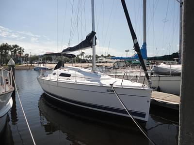 BOATZON | Marlow-Hunter Hunter 27